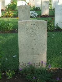 Cairo War Memorial Cemetery - Thomson, James